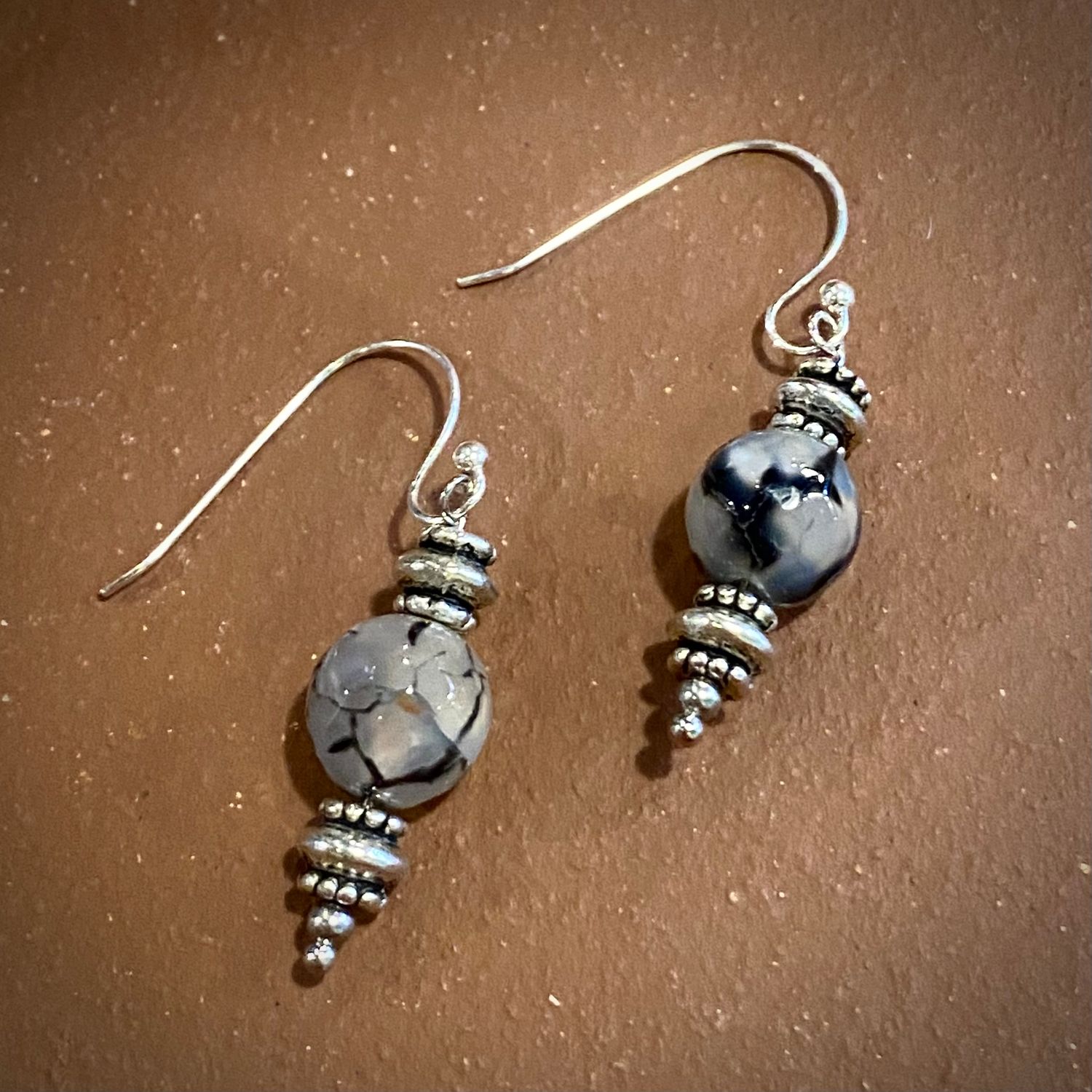 Gerber Earring Clear &amp; Black Agate