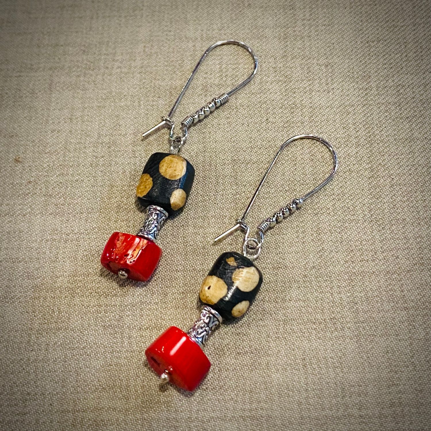 Gerber Earring Wooden Bead &amp; Coral