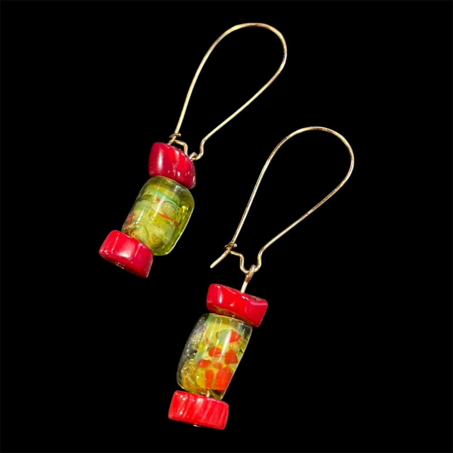 Gerber Earring Coral w/ Lime Green Bead