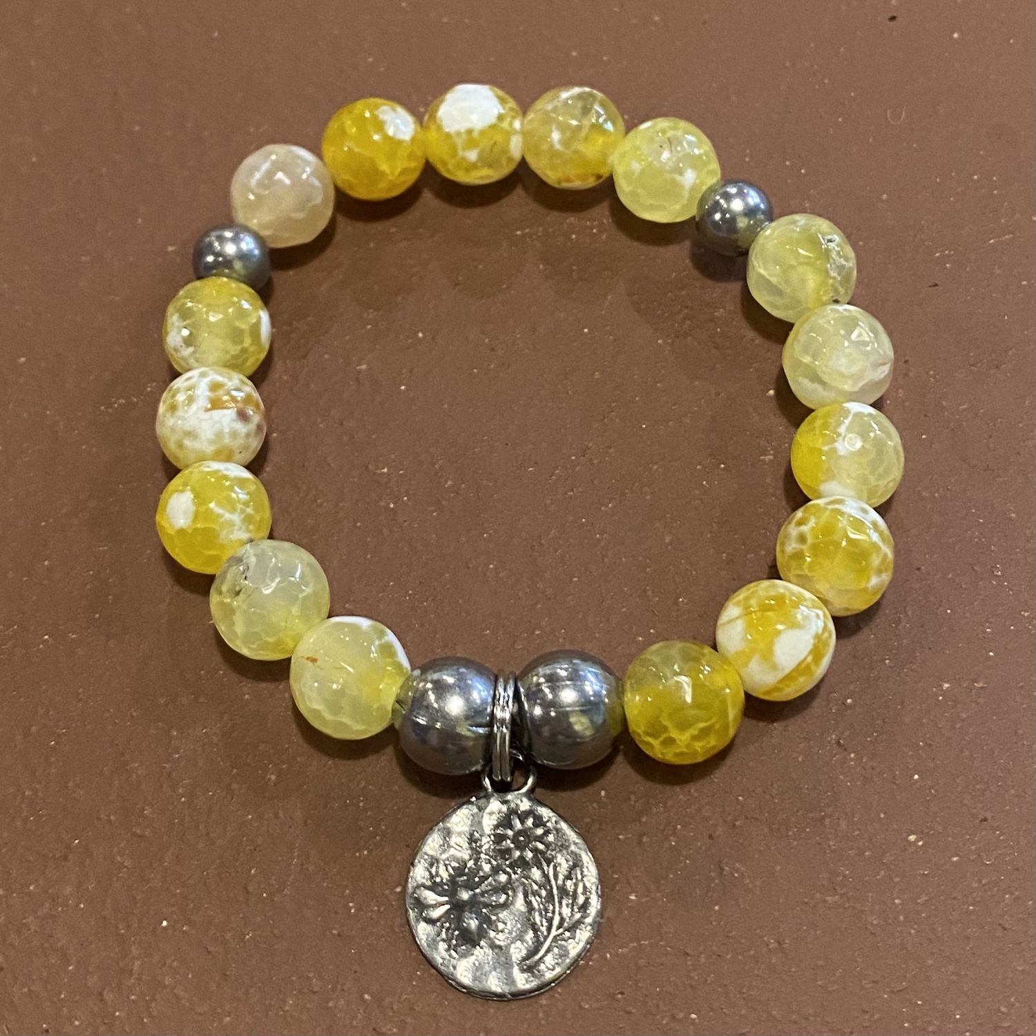 Gerber Bracelet Faceted Yellow &amp; White Agate w/ Bee &amp; Flower Charm