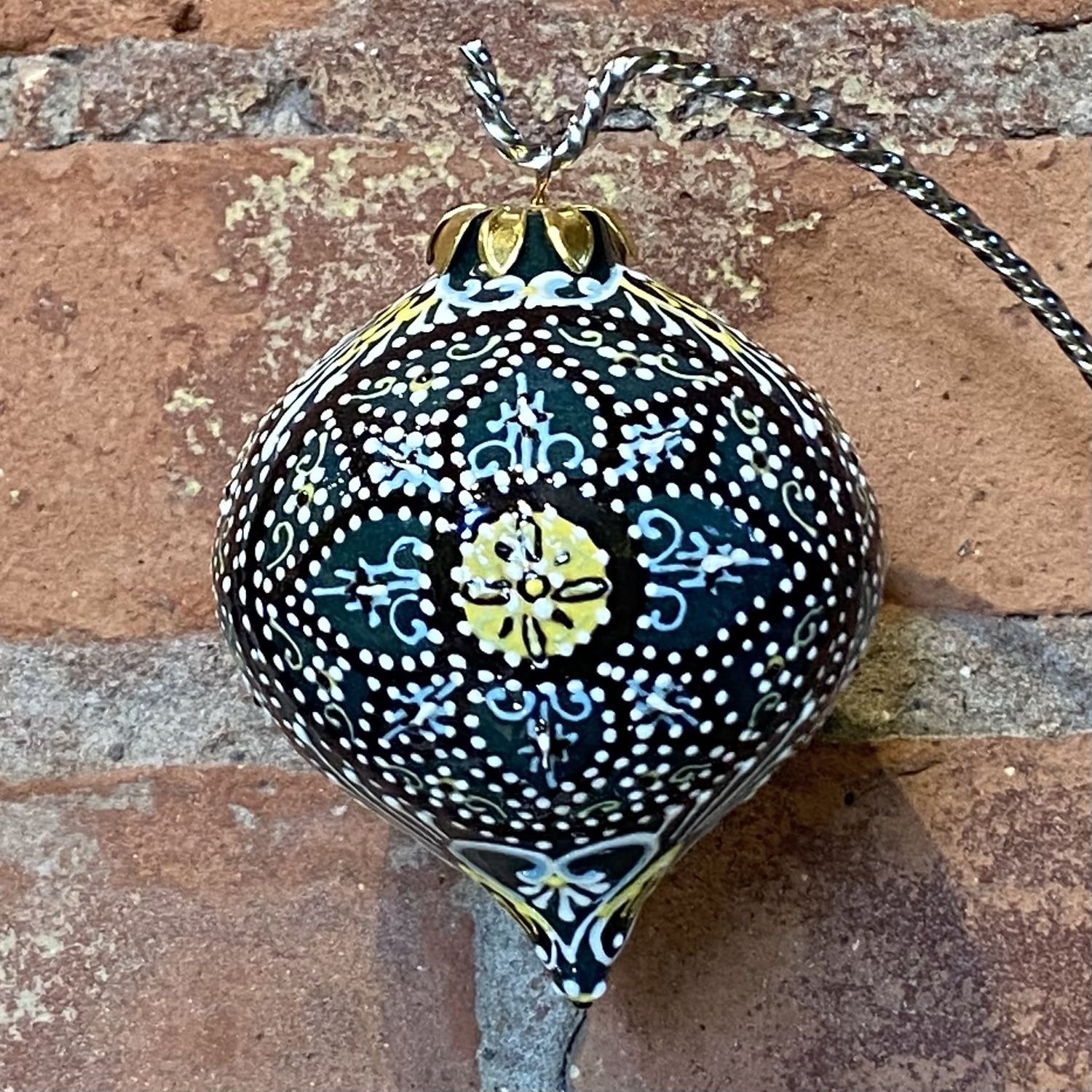 Heritage Ornament Green w/ White Dots Tear Drop Ceramic