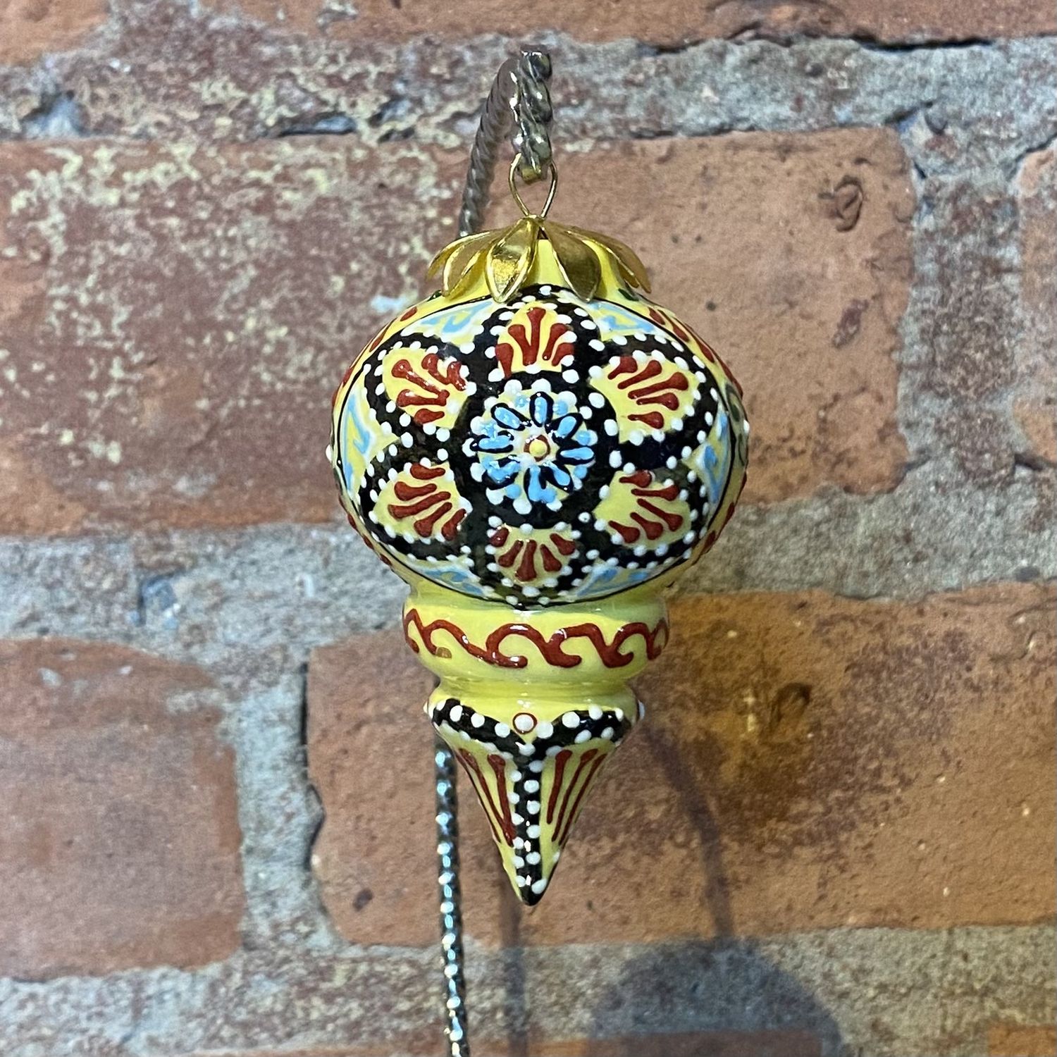 Heritage Ornament Red, Blue &amp; White Flower on Yellow Small Drop Ceramic