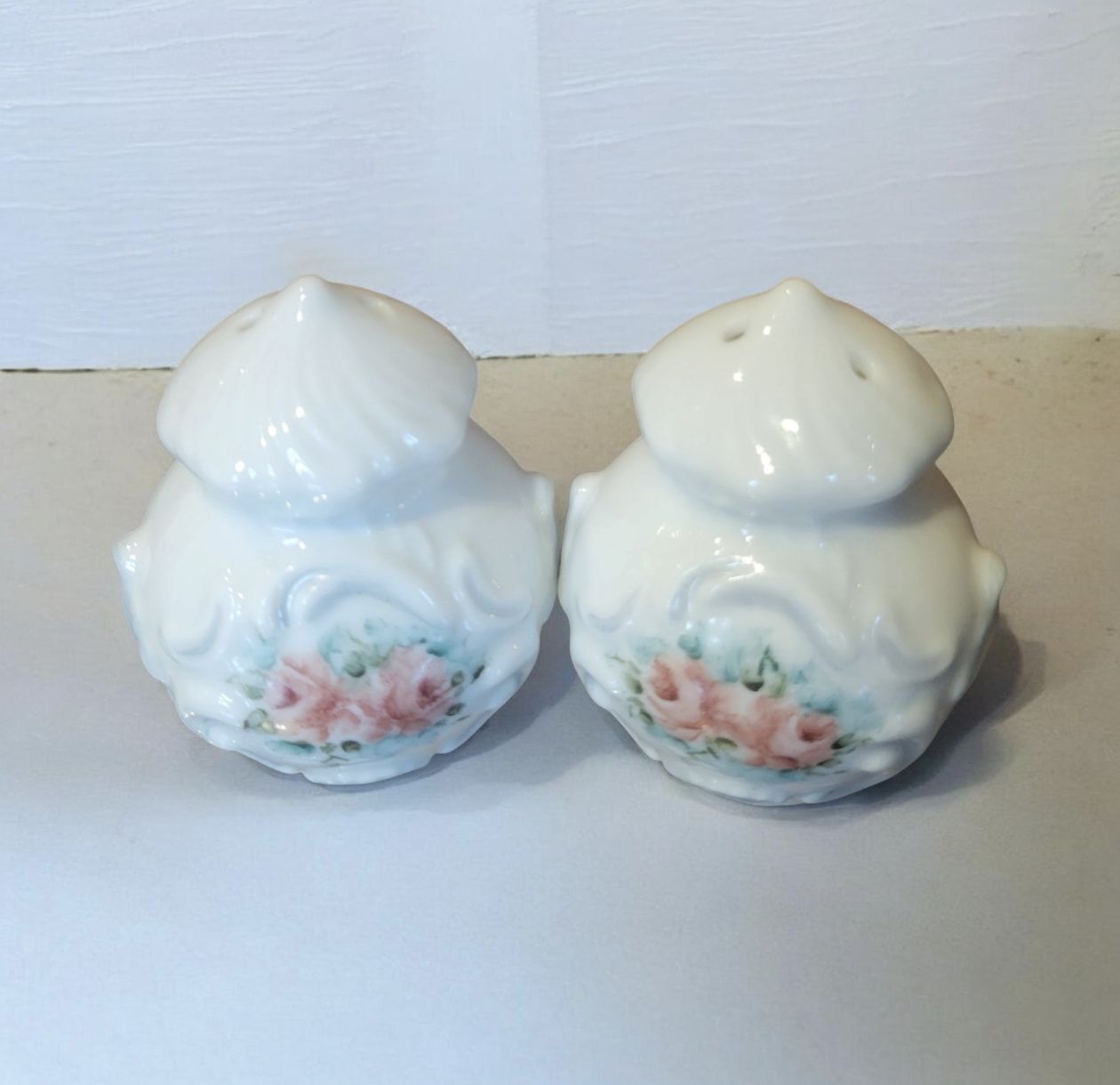 Ritz Porcelain Salt and Pepper Shaker Set