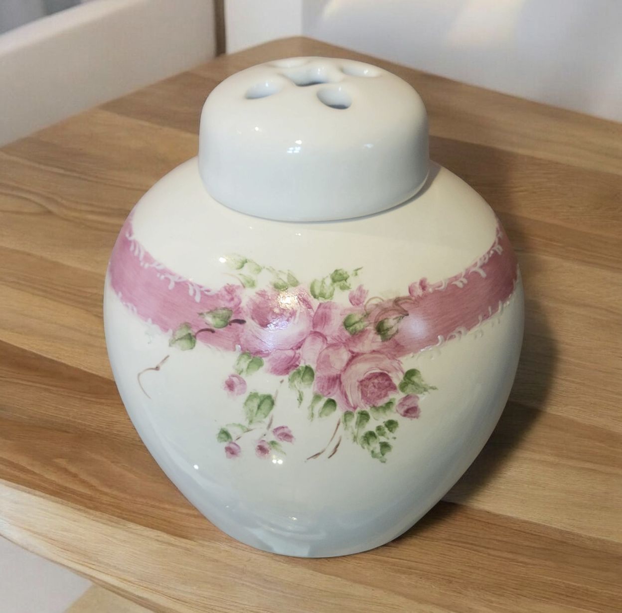 Ritz Porcelain  Potpourri Jar with Lid