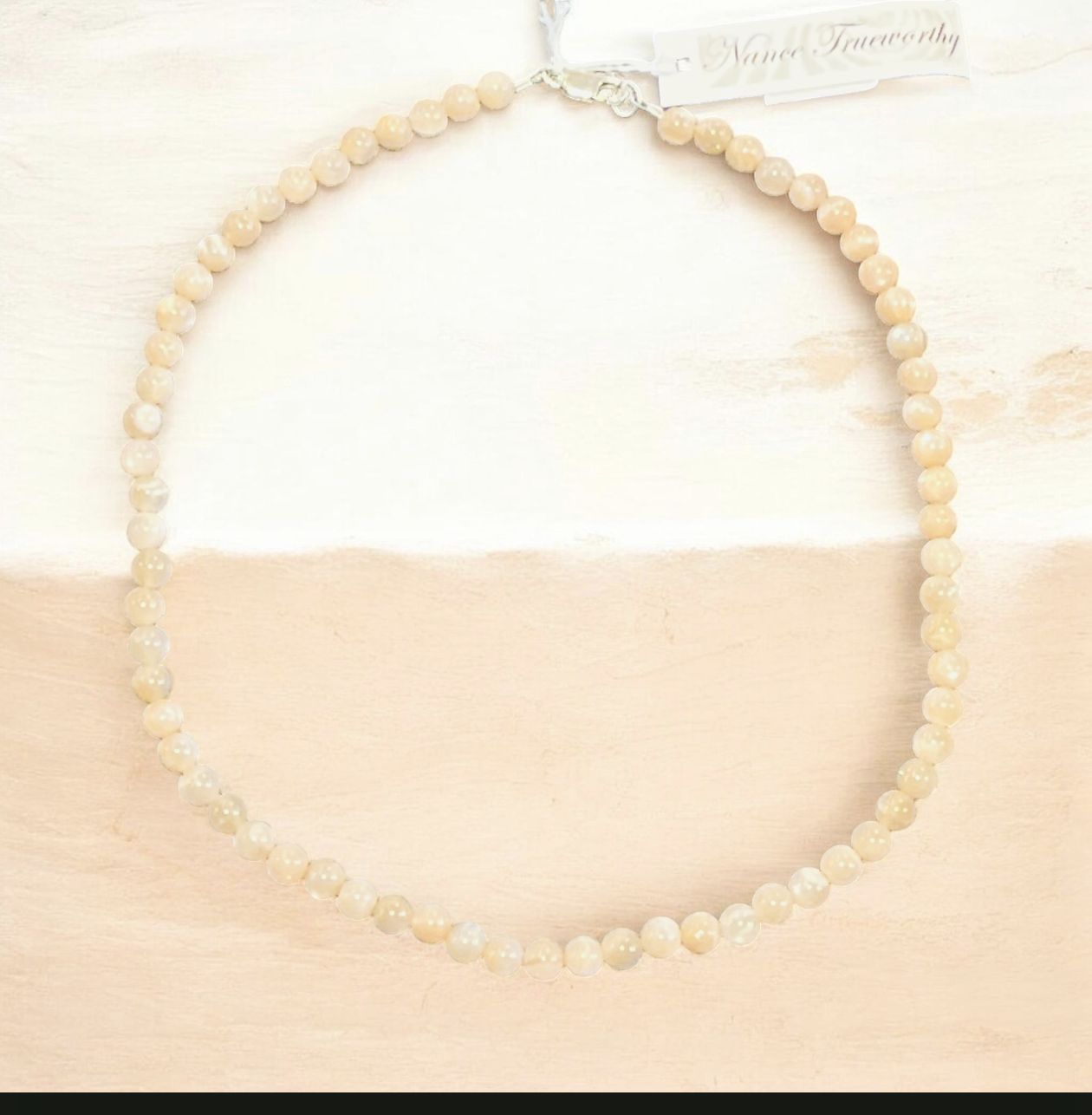 Trueworthy Necklace Peach Moonstone