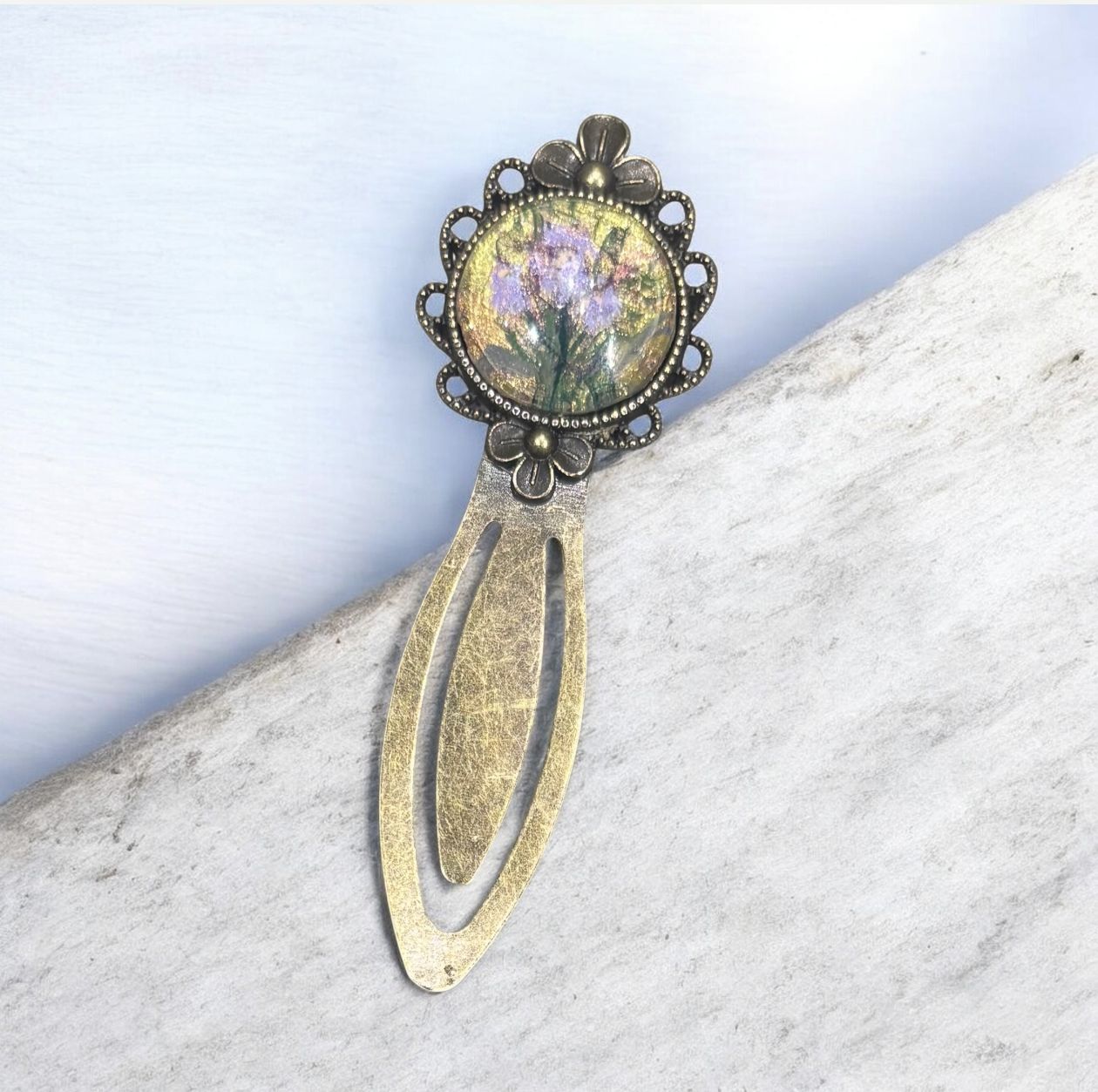 Stevenson Bookmark Bronze Clip Flower Bouquet