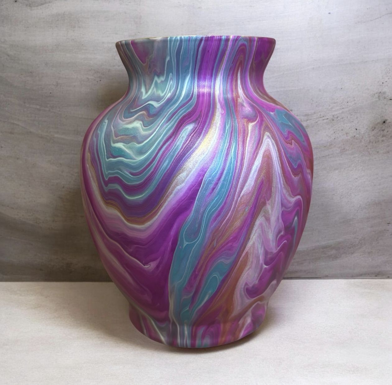 Stevenson 6.5 Inch Pink + Green, Dark Pink Interior Vase
