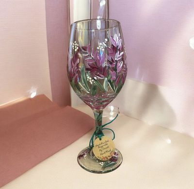 Snyder Hand Painted 20 oz Wine Glass Garden Blooms