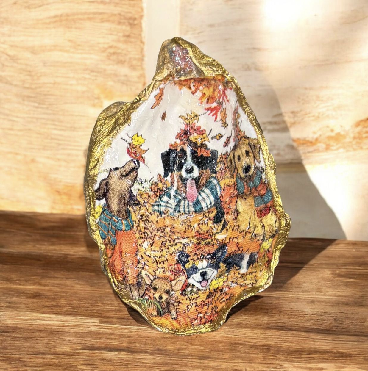 Wilson Oyster Shell Trinket Dish Fall Dogs