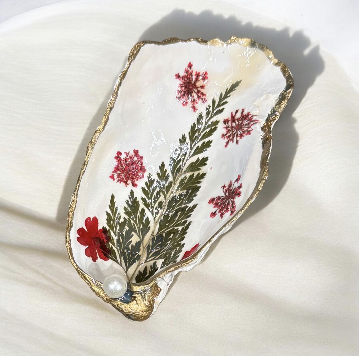 Wilson Oyster Shell Trinket Dish Red Flowerd + Fern