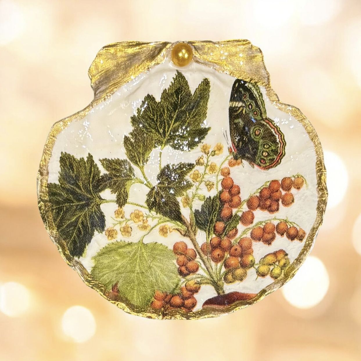 Wilson Scallop Shell Trinket Dish Fall Berries