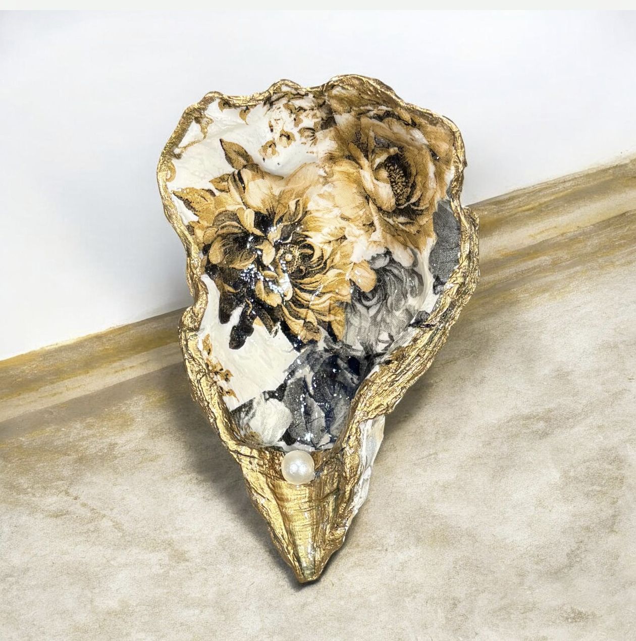 Wilson Oyster Shell Trinket Dish Golden Mums