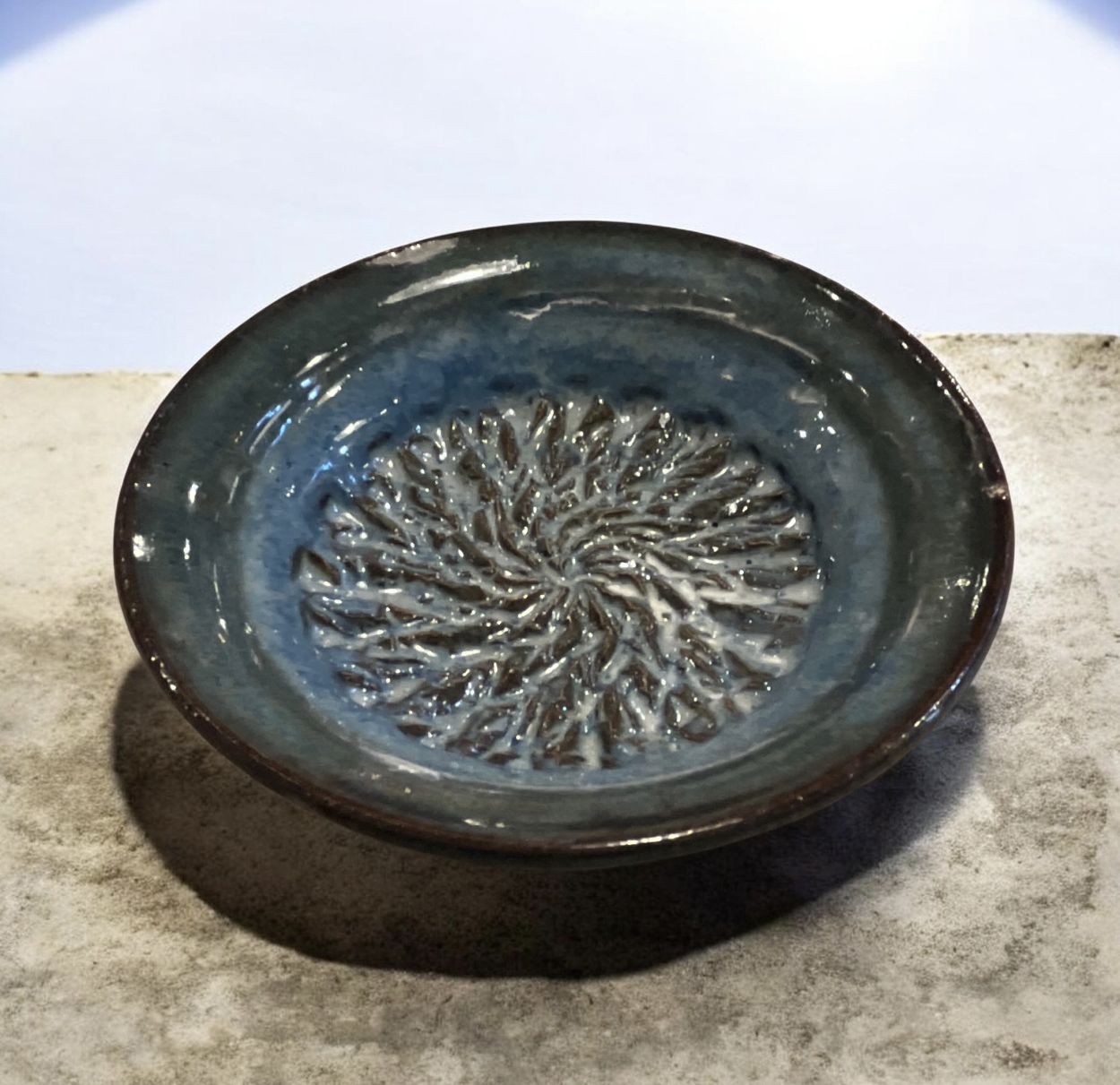 BMF Garlic Grater Dish Blue