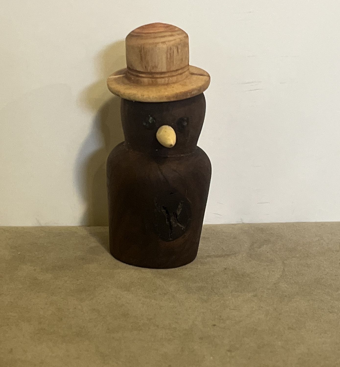 Russell Little Chick Walnut 1