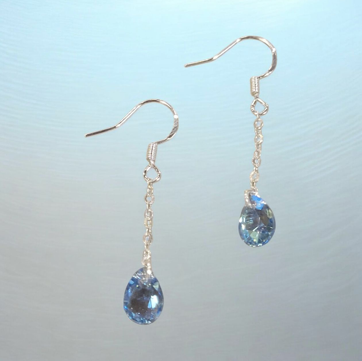 Christina-Ann  Drop Crystal Light Blue