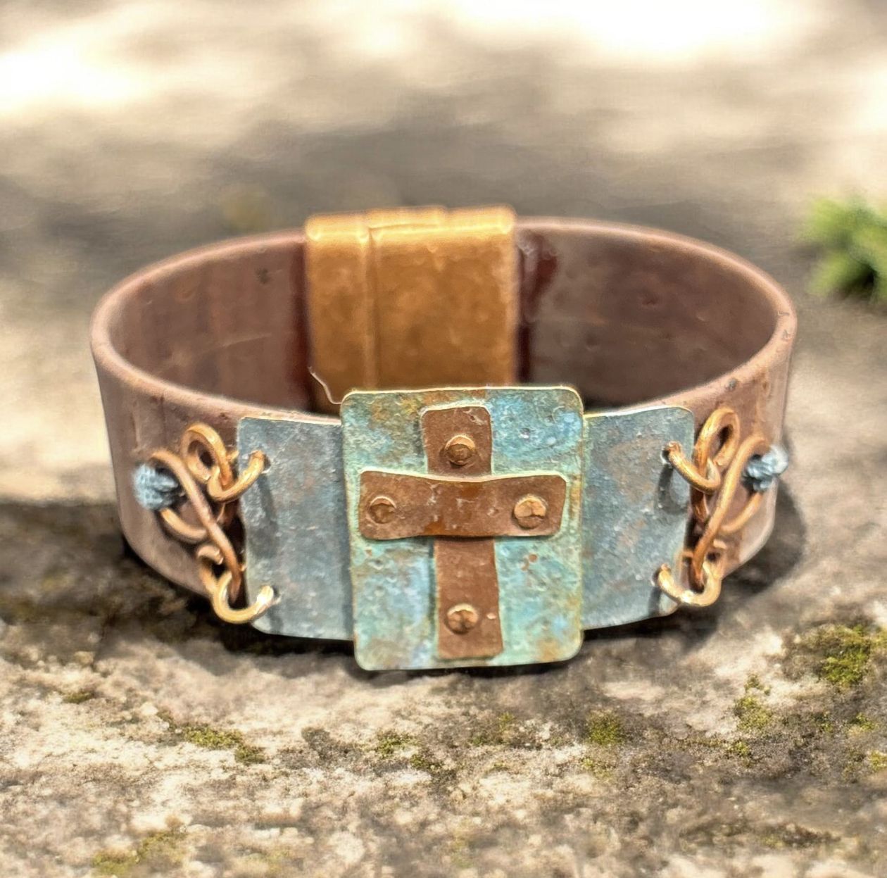Page Bracelet - "Cross on Cork"