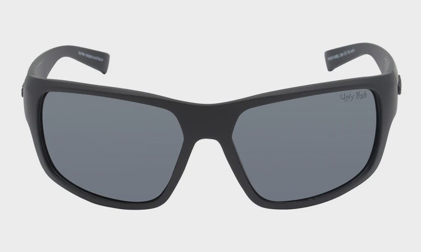 P6504 Polarised Lifestyle Sunglasses - Matt Black Frame, Colour: Smoke Lens