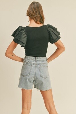Ribbed/Ruffle Sleeve Top in Black