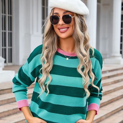 Crew Neck Striped Pullover in Green