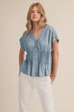 Linen Short Sleevel Pleated Shirt in Lt. Denim, Size: Small