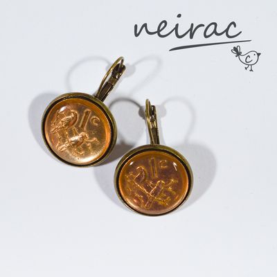 1c Earrings, Necklace or Bracelet