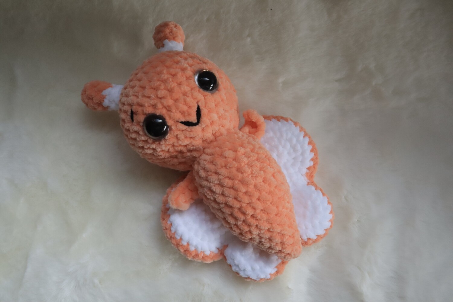 Papillon, Couleur: Corail