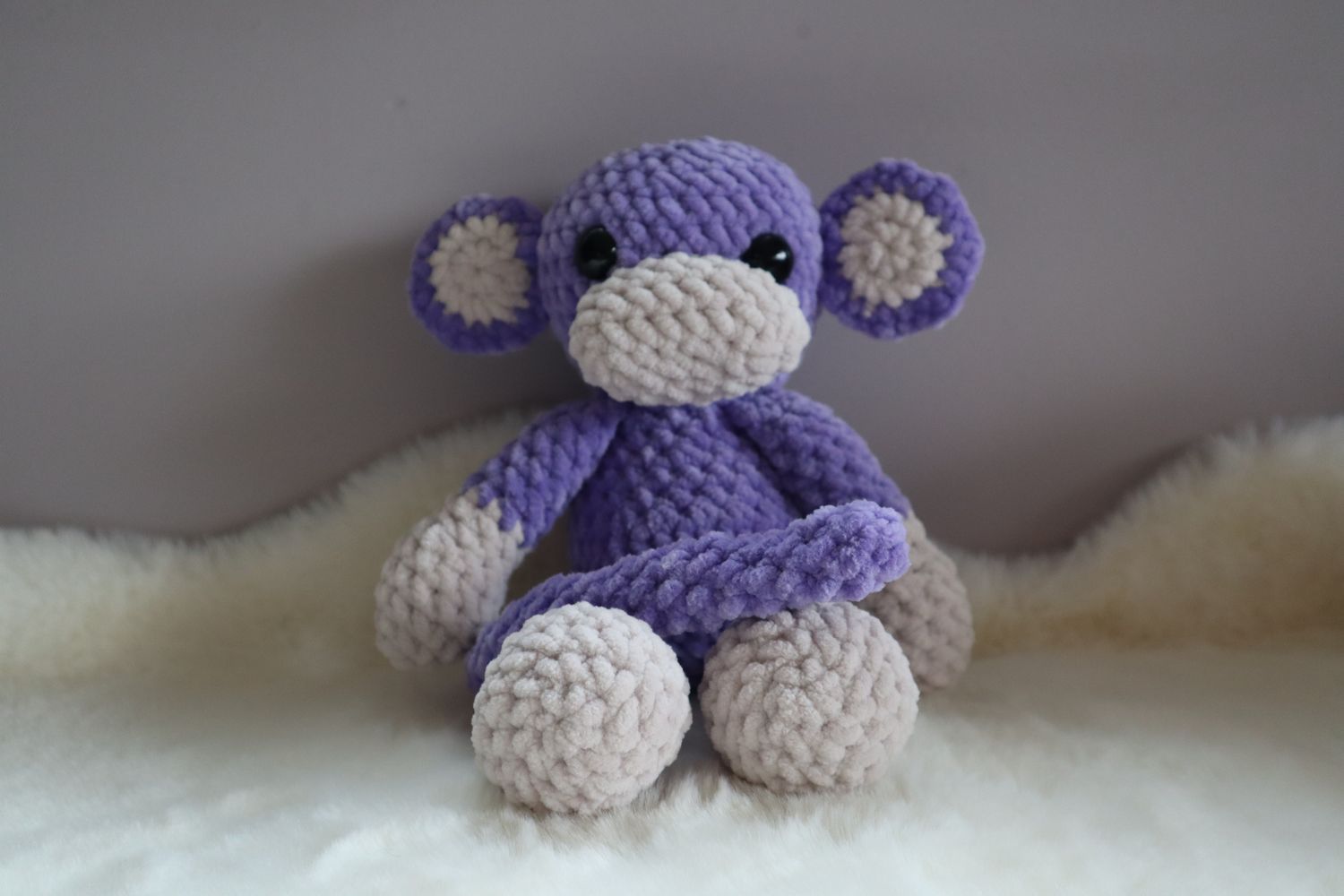Singe, Couleur: Lila