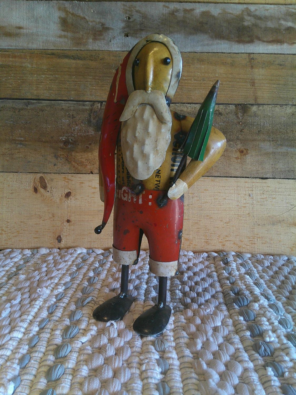 Santa & Tree