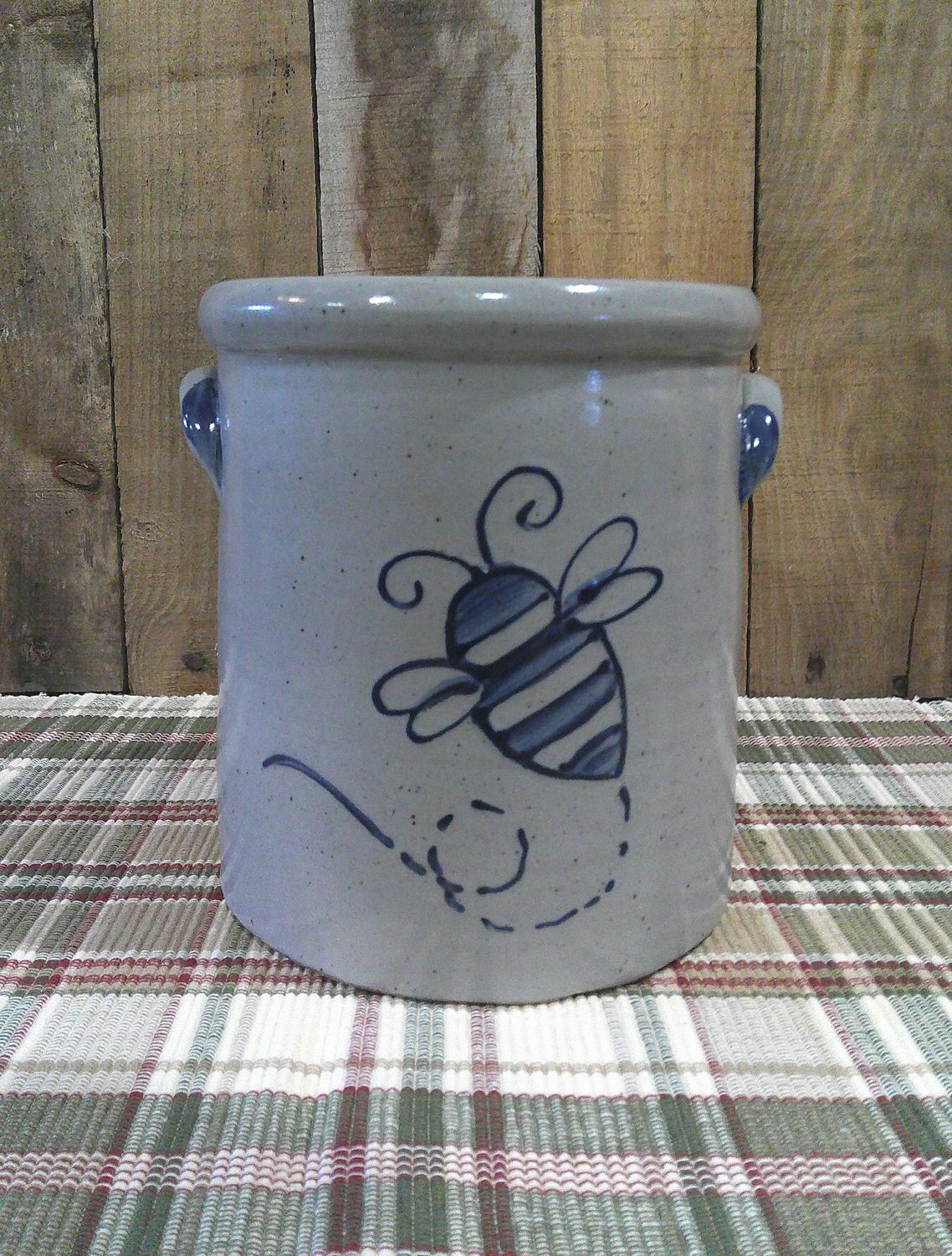 Bumblebee Crock