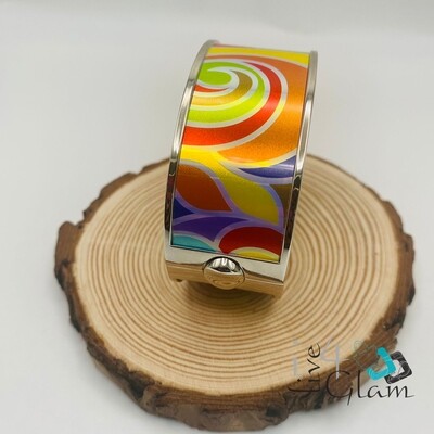 Stainless Steel Swirl Clasp Bangle 