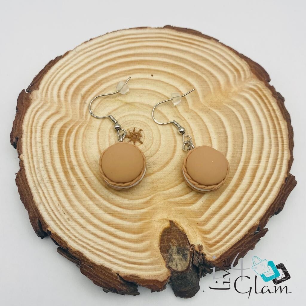 Hand Made Hanging Earring Macaroon
