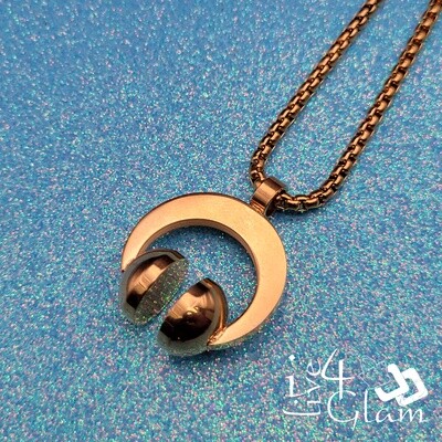 Stainless Steel Smooth Headphones Pendant w Chain