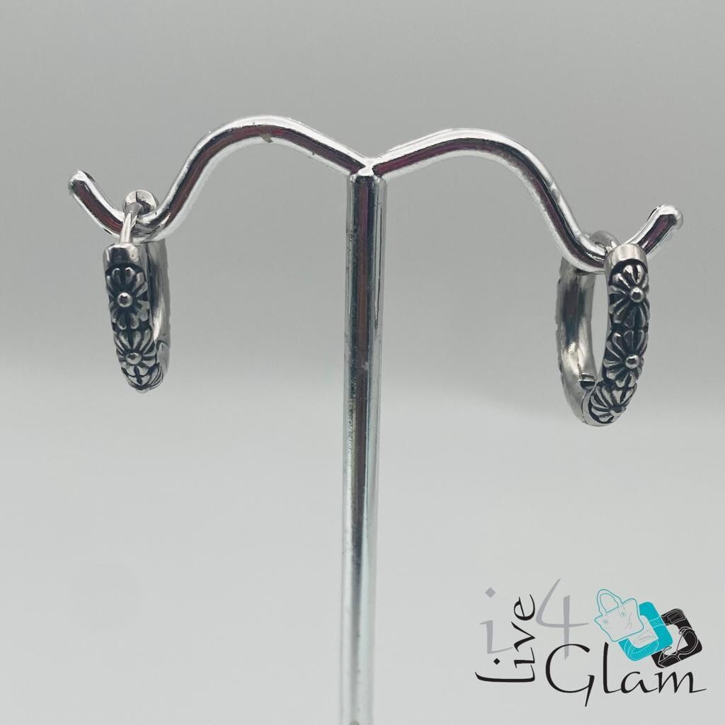 Stainless Steel 10mm Vintage Huggie