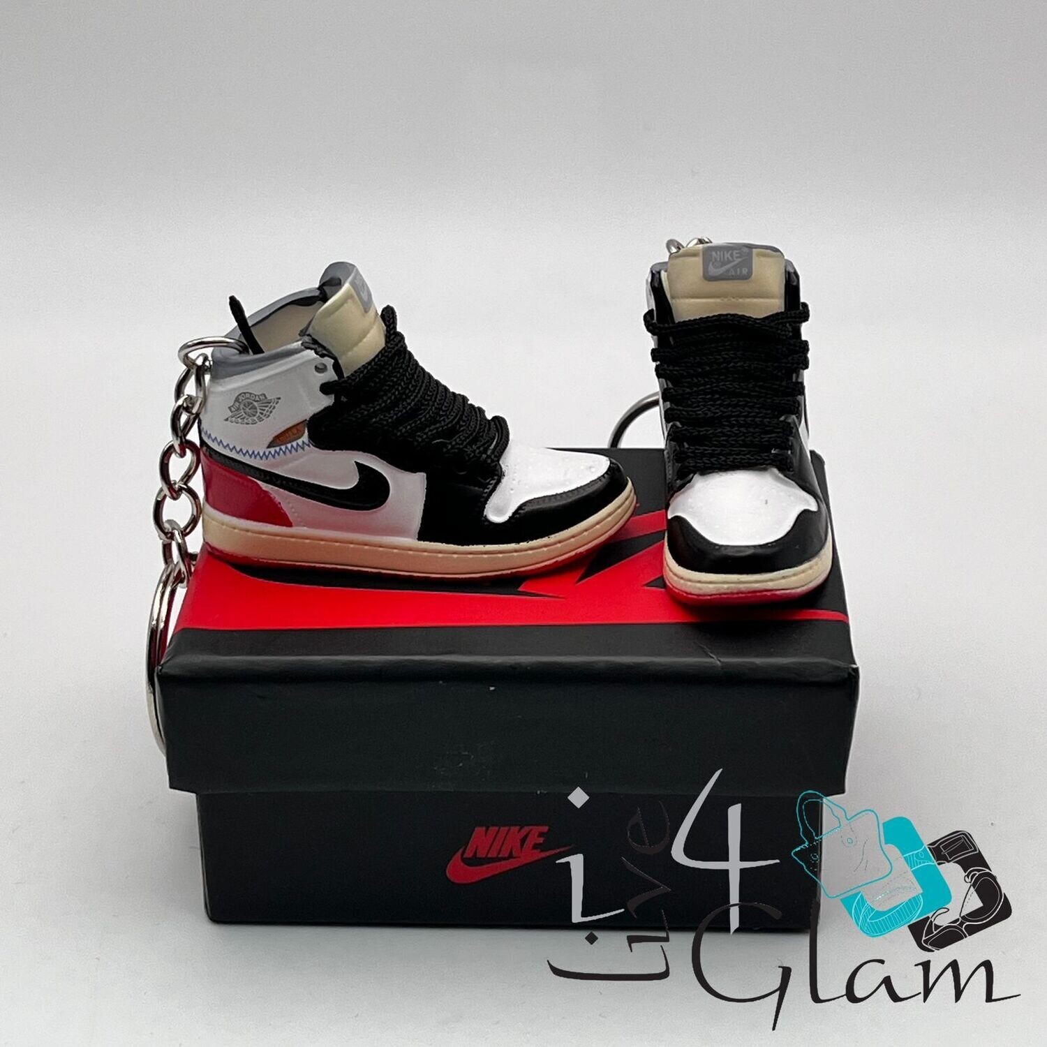 Pair Jordan Shoe Keychain Black/White