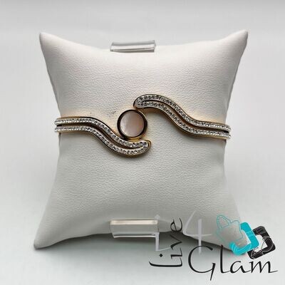 Stainless Steel Bangle w Mother of Pearl Circle
