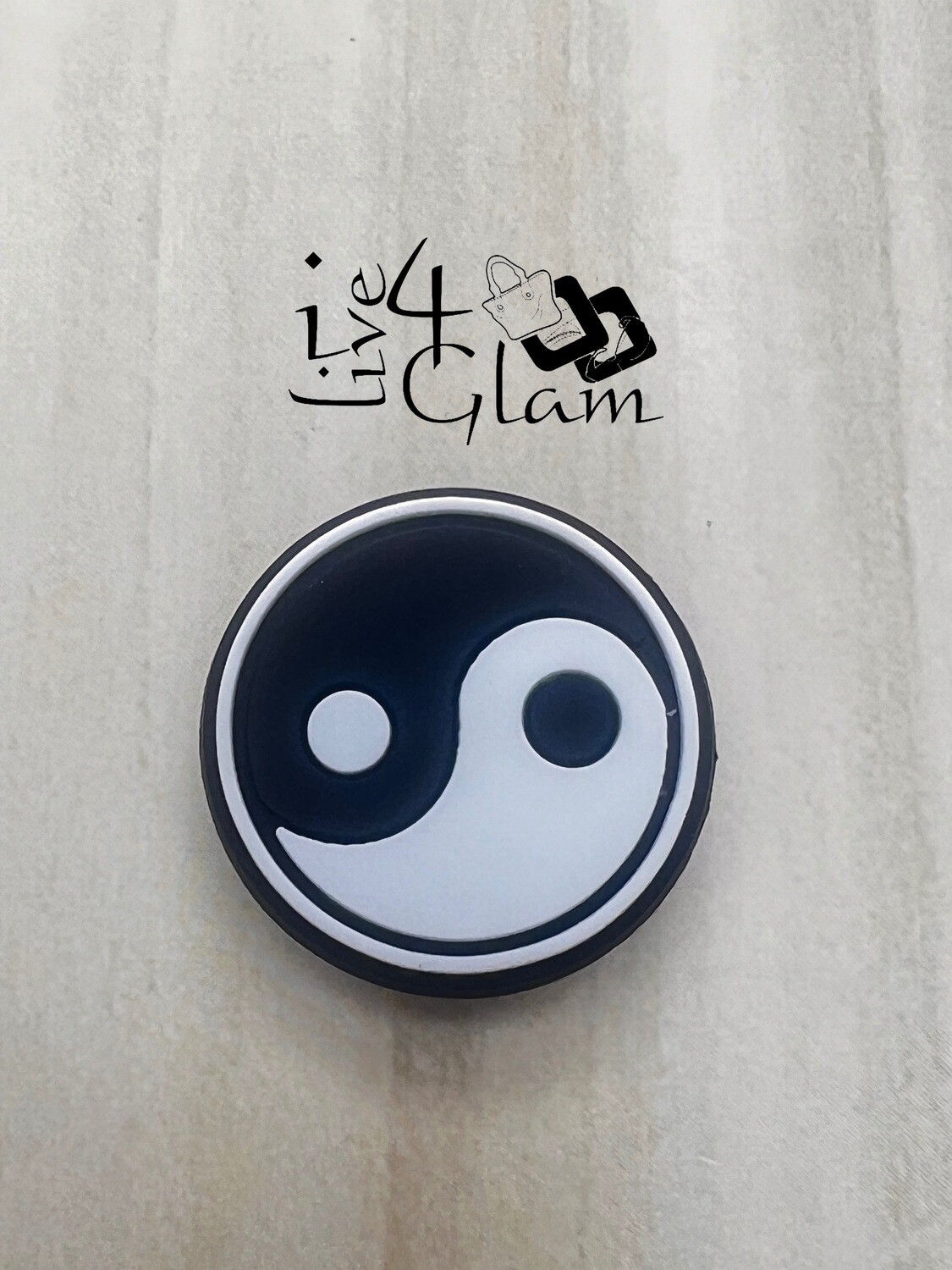 Yin Yang Jibbit, Style: White Large