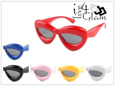 Chunky Oval Sunglasses 
