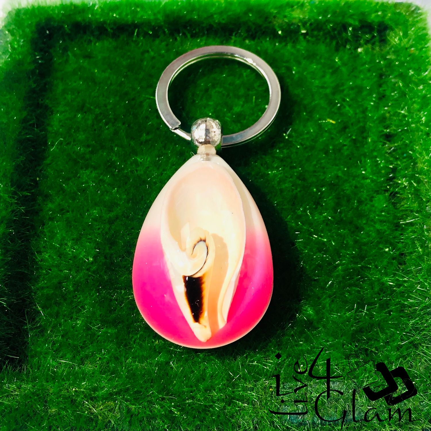 Shell Teardrop Shape Keychain