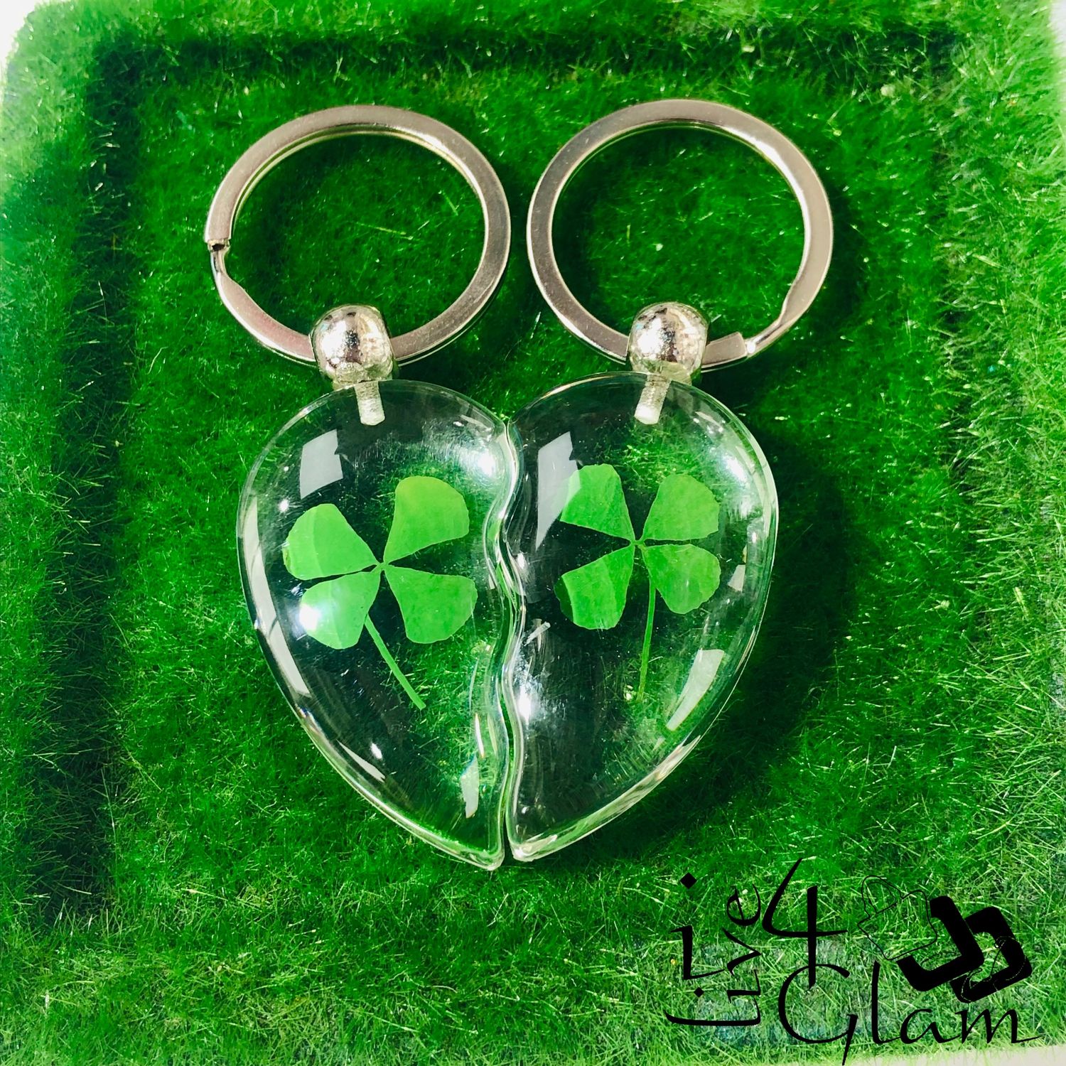 Real Flower Clover Keychain