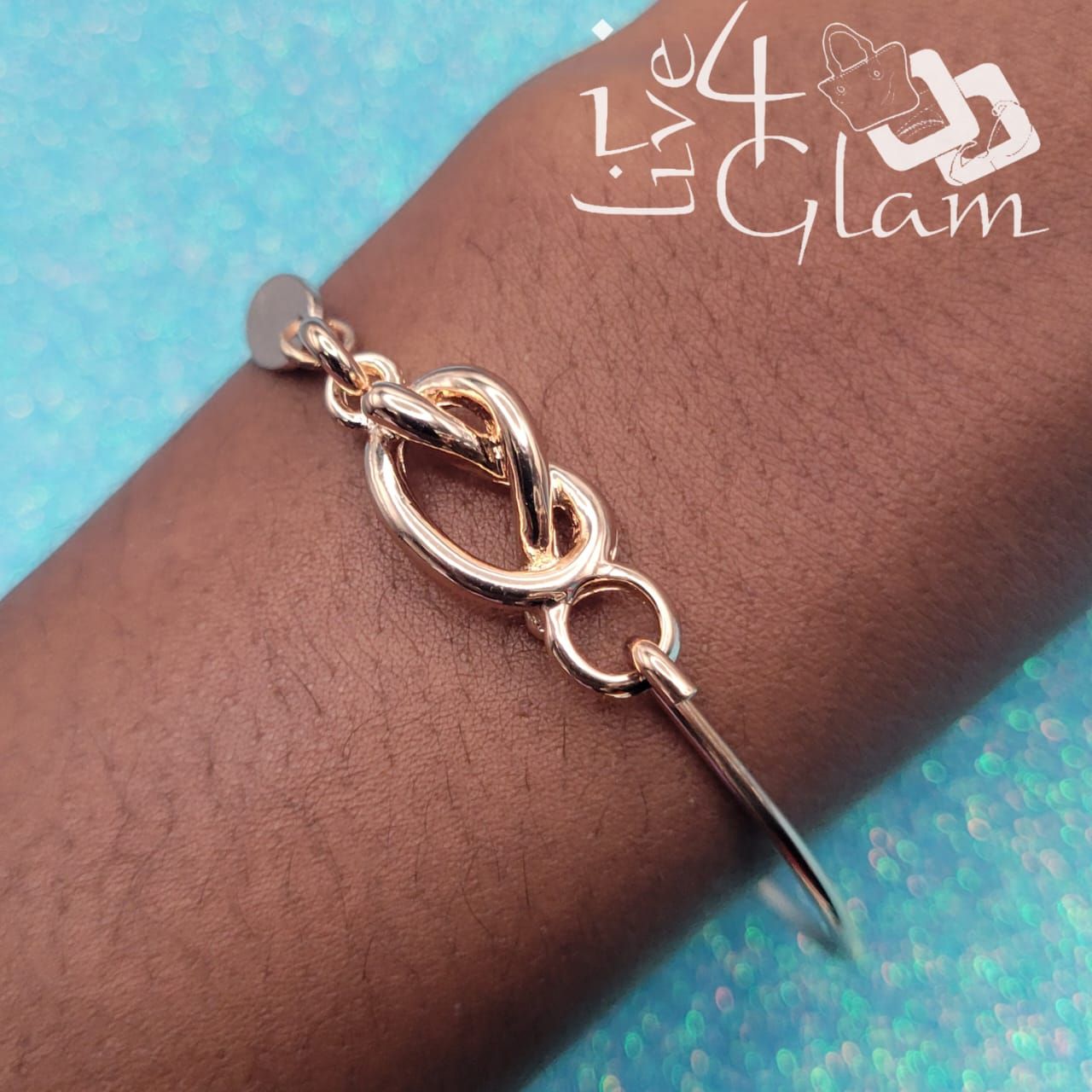 Thin Clasp Bangle, Color: Knot, Size: Gold Tone