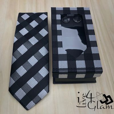 Men&#39;s Tie and Cuff Link Set Black Plaid