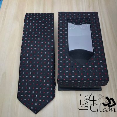 Men&#39;s Tie and Cuff Link Set Black w Red Squares