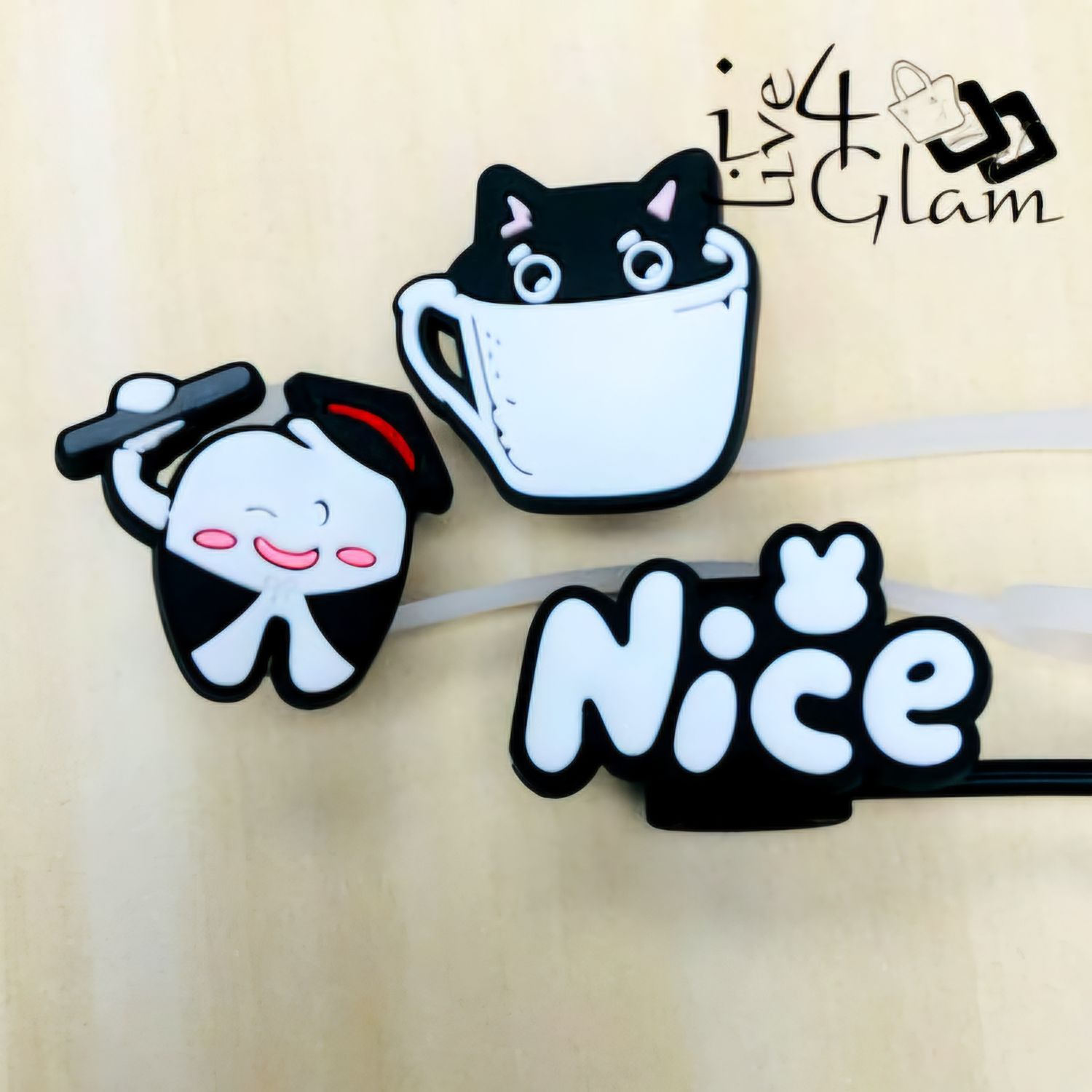 Large Black/White Silicone Straw Cover