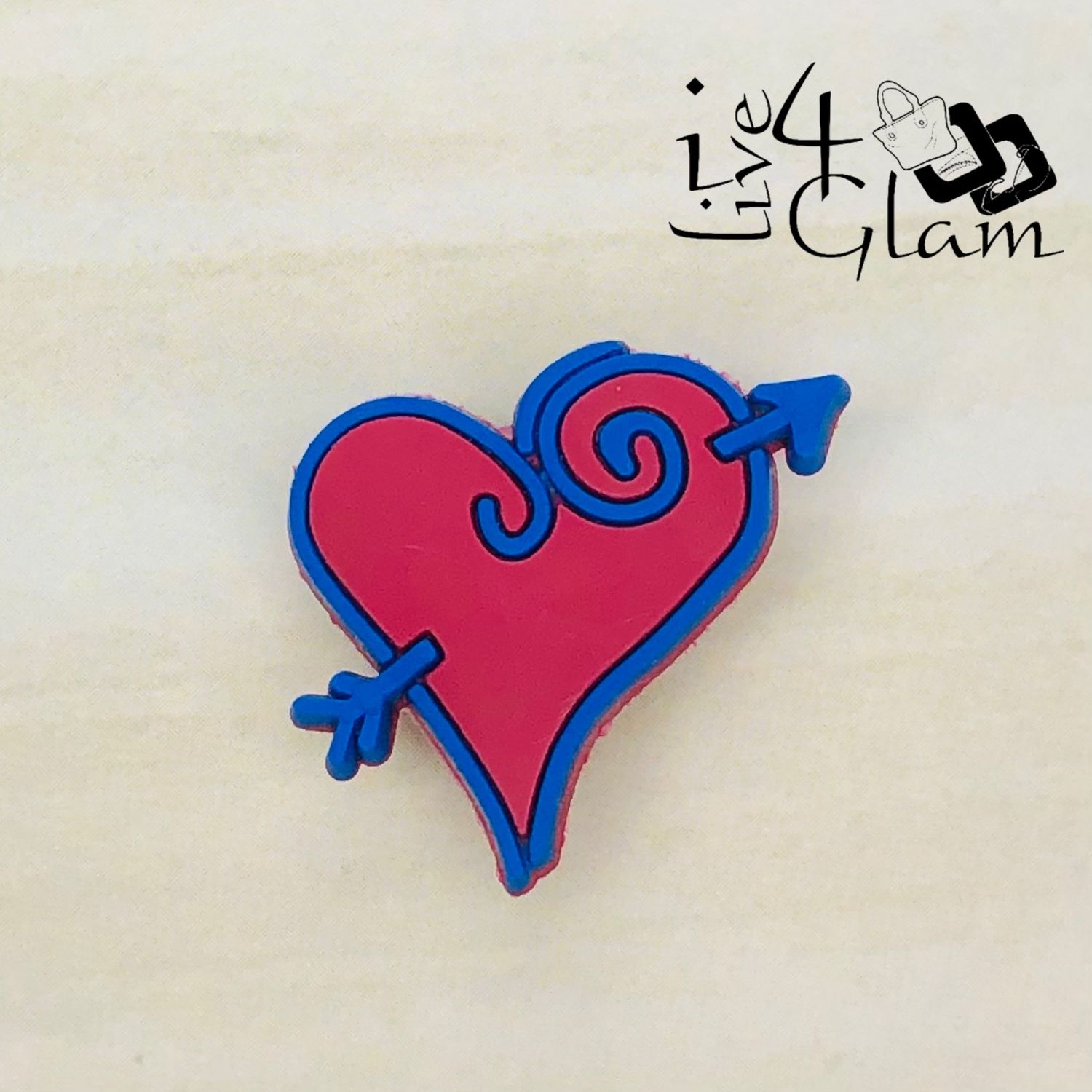 Heart Jibbit, Style: Heart w Arrow