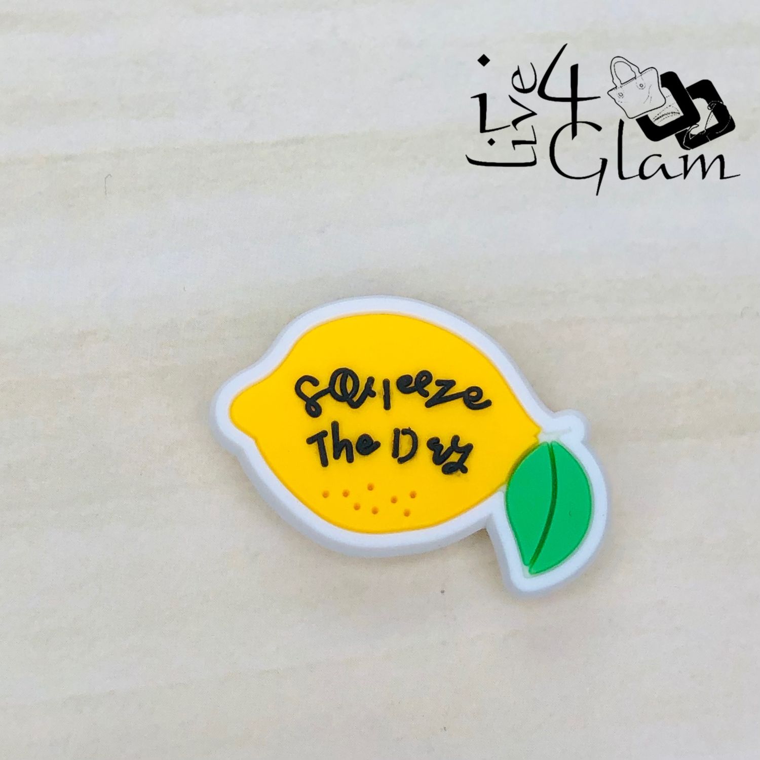 Good Day Jibbit, Style: Squeeze the Day