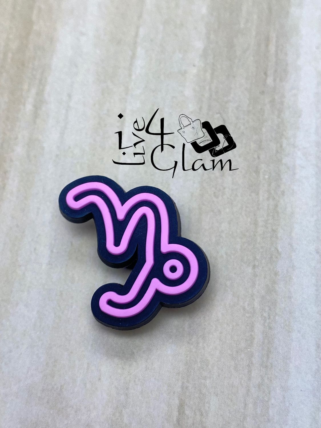 Horoscope Jibbit, Style: Capricorn