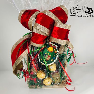 Christmas Gift Box Medium