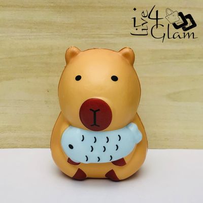 Capybara Squishy w Fish