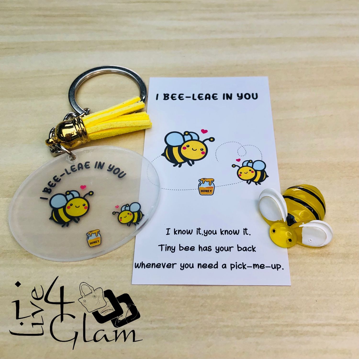 Inspirational Card with Pocket Animal and Keychain Bee