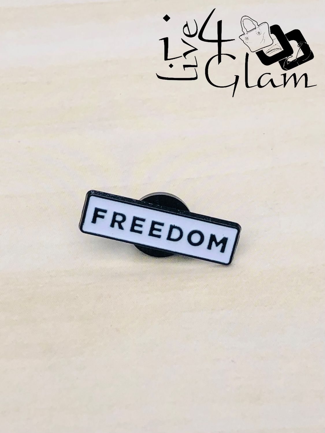 Enamel Pin Freedom